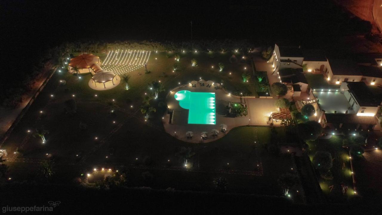 Aparthotel Casal Sikelio Cassibile Esterno foto