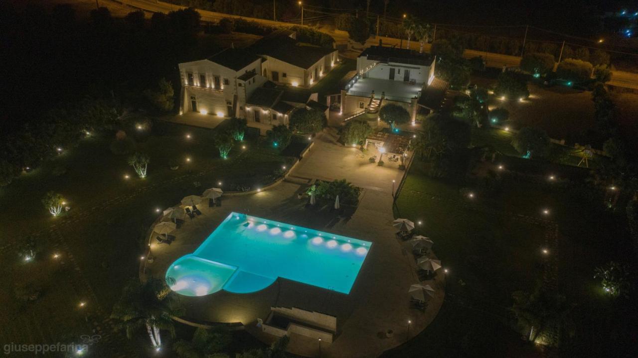 Aparthotel Casal Sikelio Cassibile Esterno foto